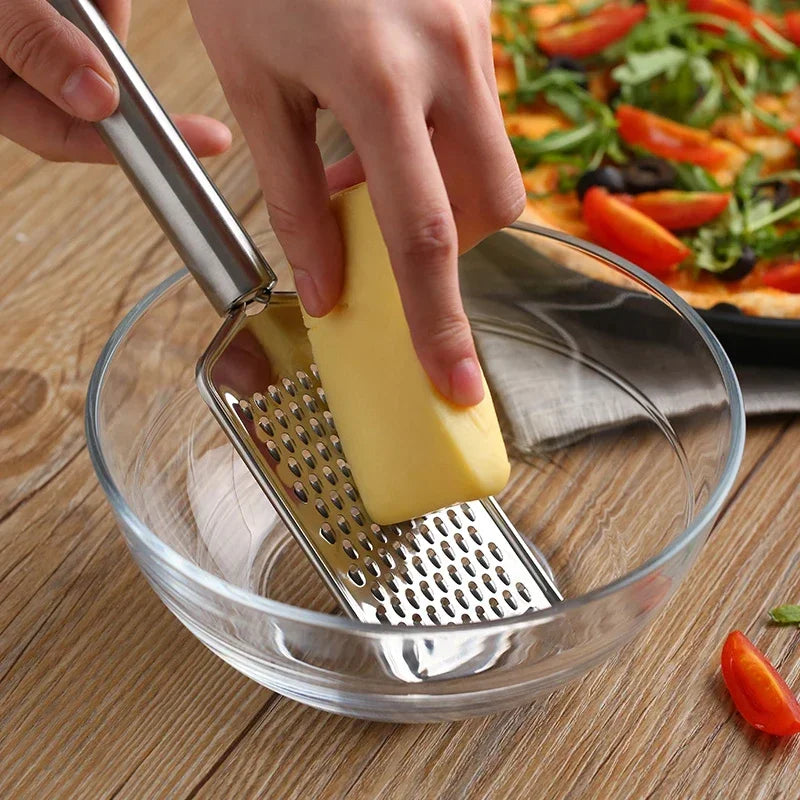 Ralador inox multiuso / Ralador de queijo inox / Ralador de legumes e frutas